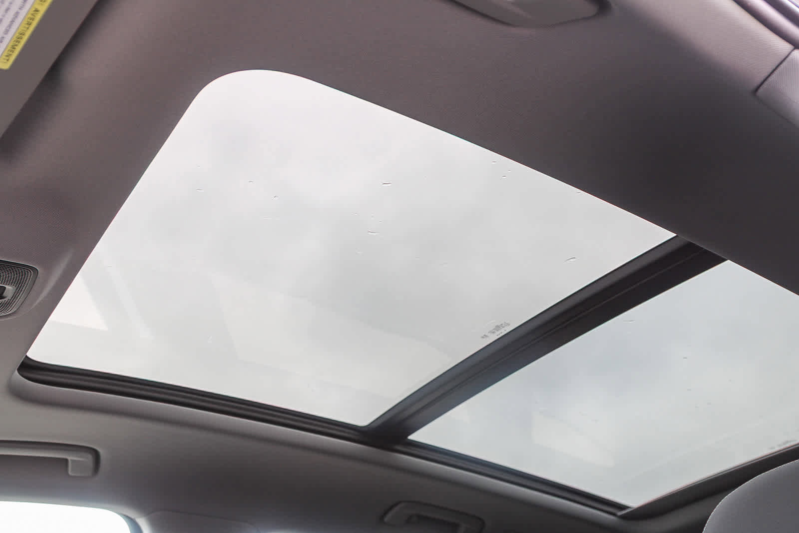 Used 2025 Audi Q6 e-tron Premium w/ Convenience Package image 16