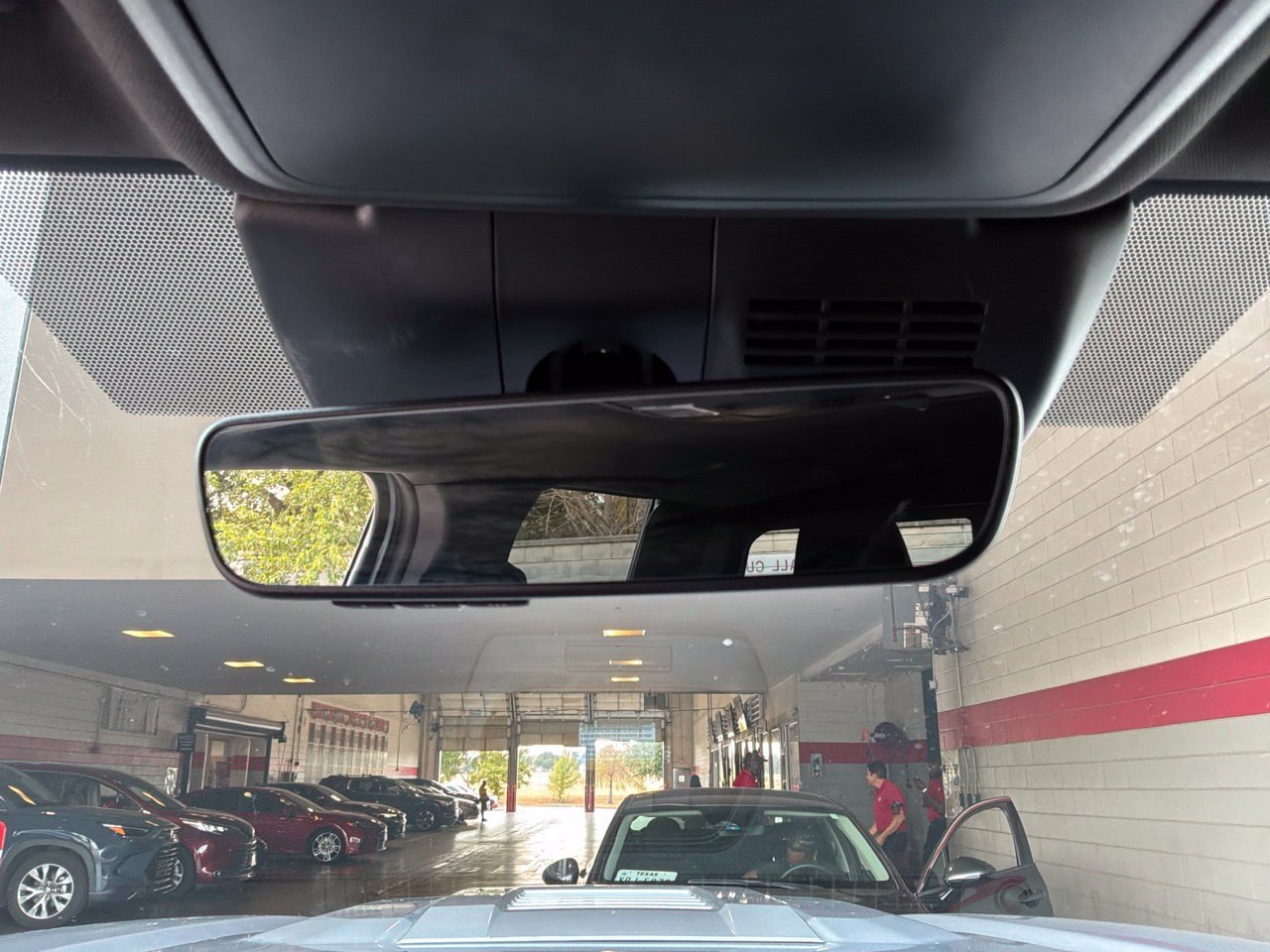 Used 2024 Toyota Tacoma TRD Sport w/ TRD Sport Upgrade Package AWD/4WD image 21