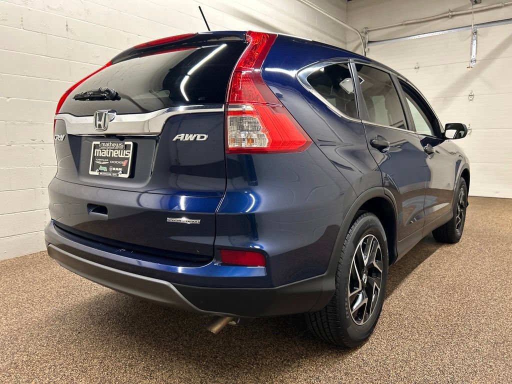 Used 2016 Honda CR-V SE image 2