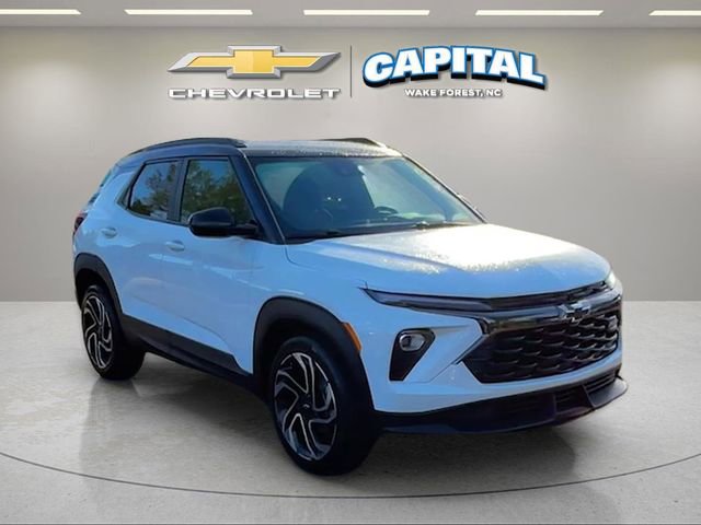 Used 2024 Chevrolet TrailBlazer RS w/ Driver Confidence Package image 9