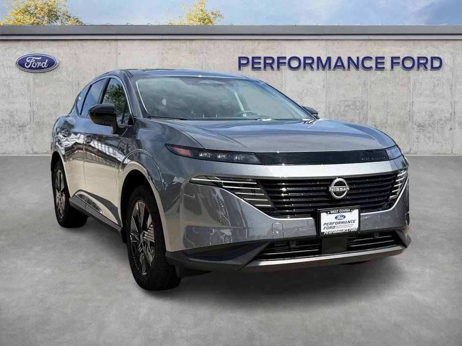 Used 2025 Nissan Murano SV image 4