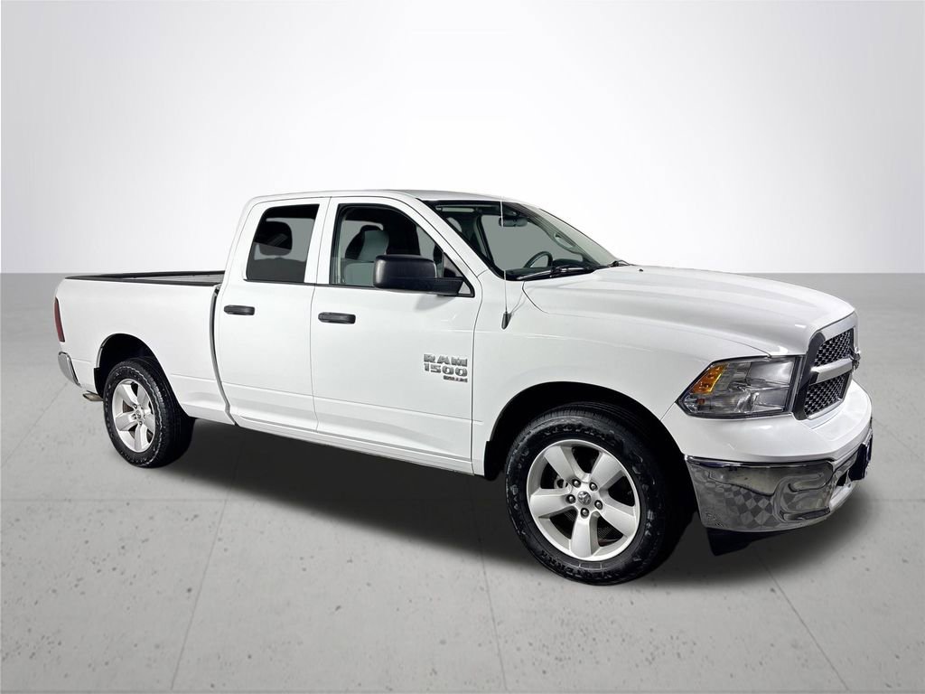 Used 2024 RAM 1500 Classic SLT image 4