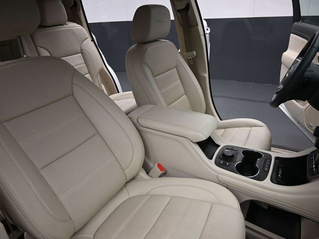 Used 2023 GMC Acadia Denali AWD/4WD image 28