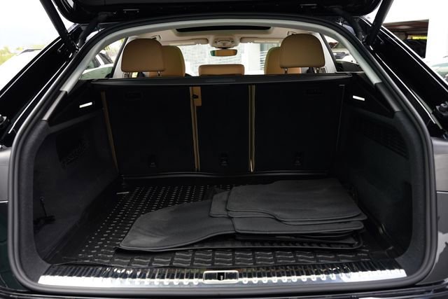 Used 2023 Audi Q8 Premium w/ Convenience Package image 28