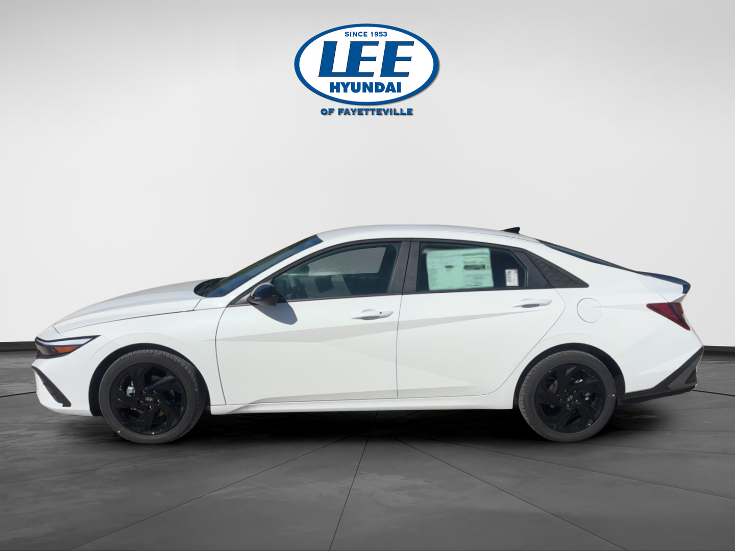 Certified 2026 Hyundai Elantra Sport w/ Cargo Package FWD image 12