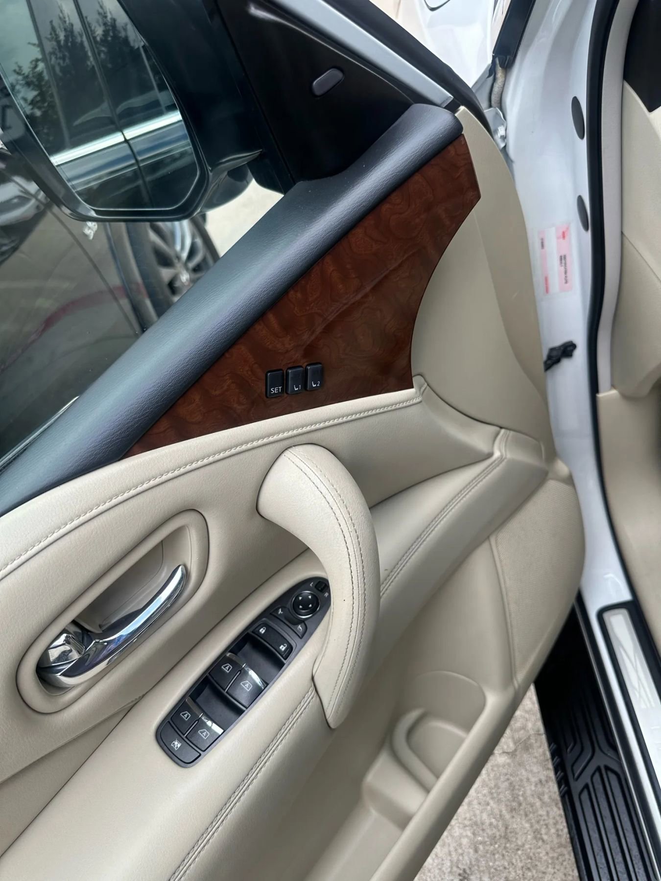 Used 2018 INFINITI QX80 2WD w/ Driver Assistance Package image 44