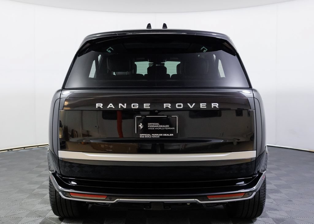 Used 2025 Land Rover Range Rover Long Wheelbase Autobiography AWD/4WD image 9
