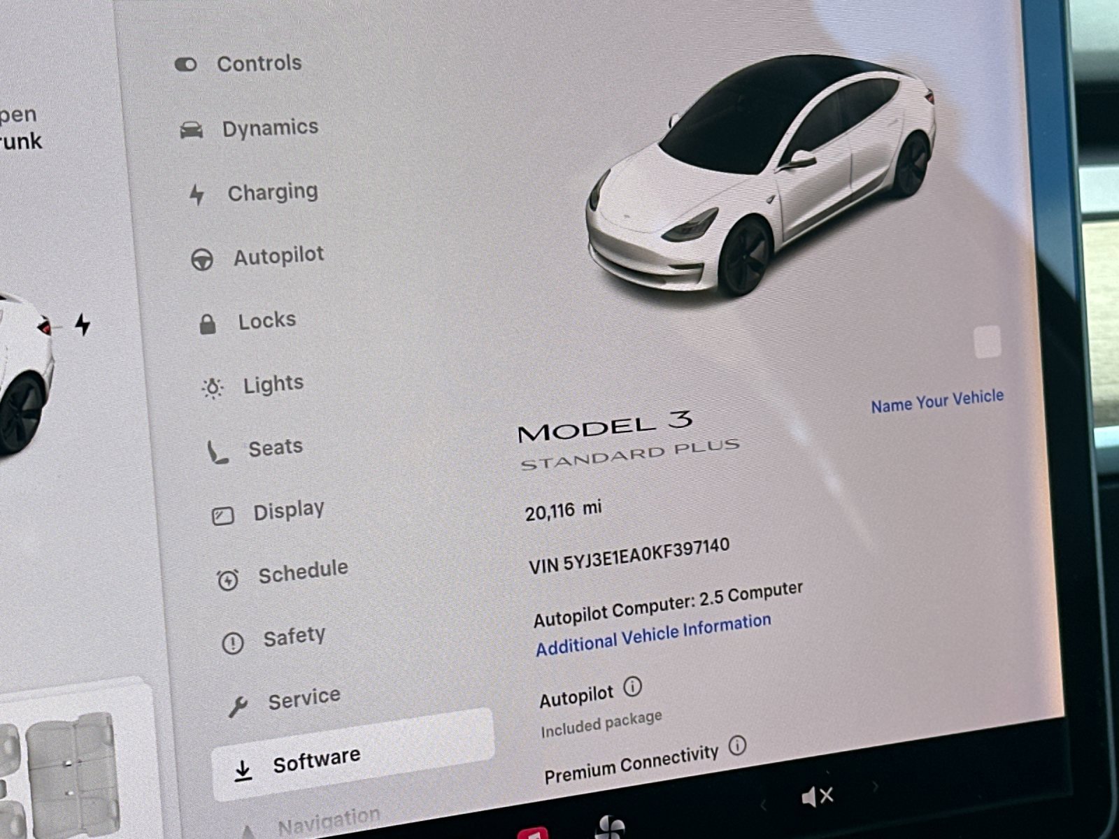 Used 2019 Tesla Model 3 Standard Range Plus image 25