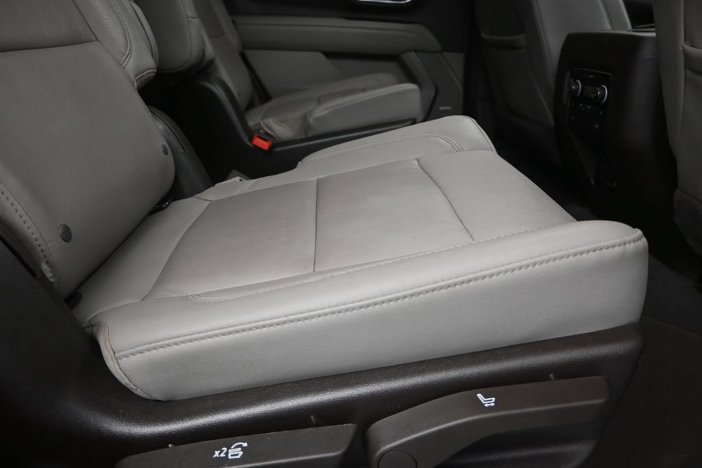 Used 2023 Chevrolet Tahoe LT w/ Luxury Package RWD image 22