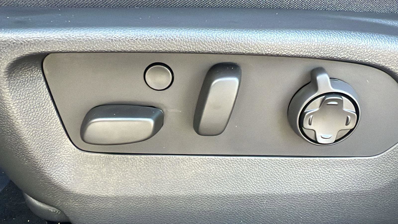 New 2026 Buick Envision Avenir image 12