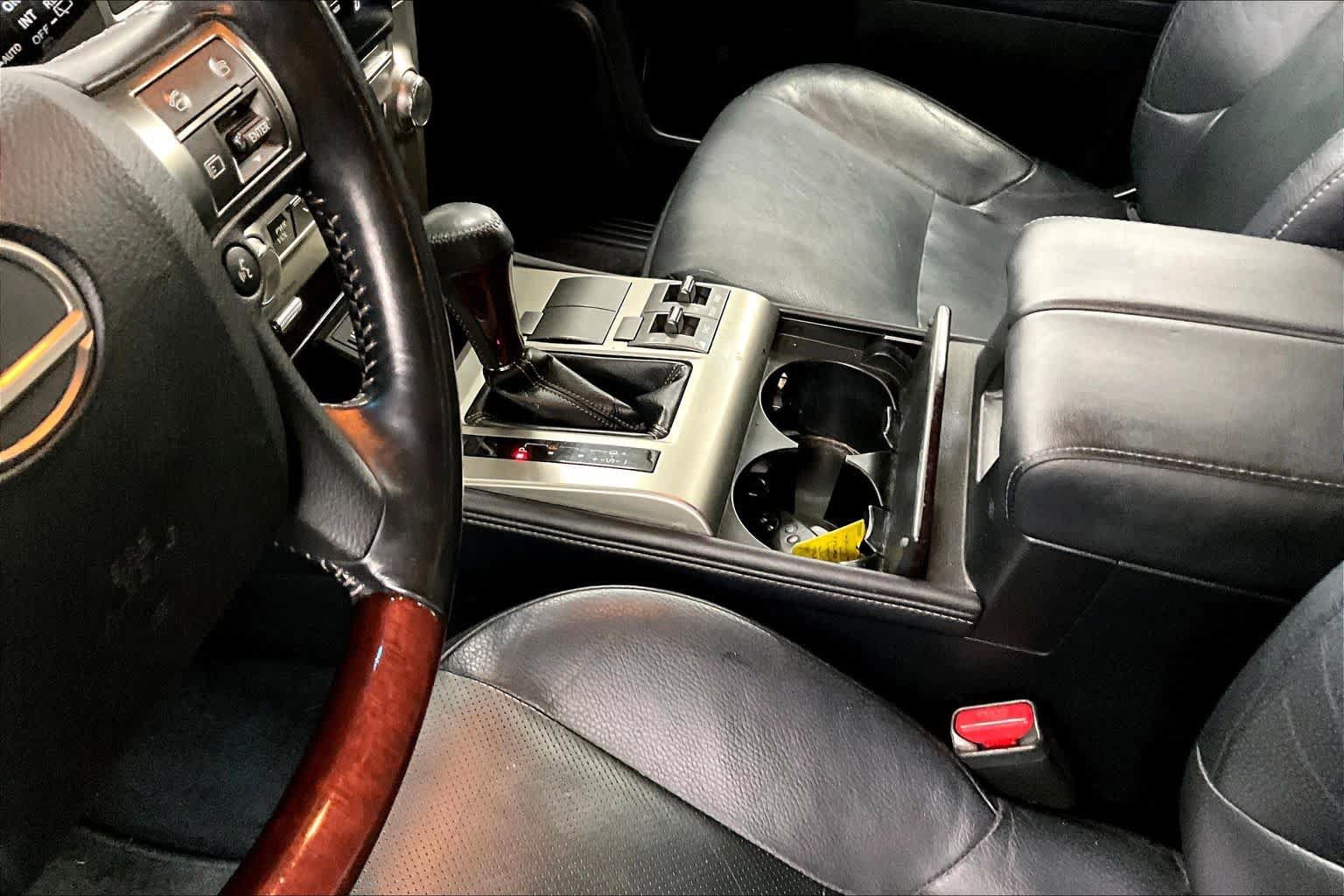 Used 2017 Lexus GX 460 Premium w/ Premium Package AWD/4WD image 16