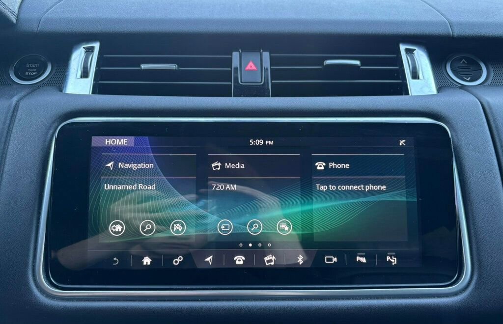 Used 2021 Land Rover Range Rover Sport HSE Dynamic image 38