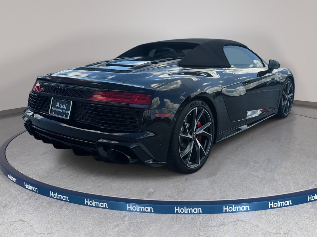 Used 2022 Audi R8 V10 w/ Premium Package image 6