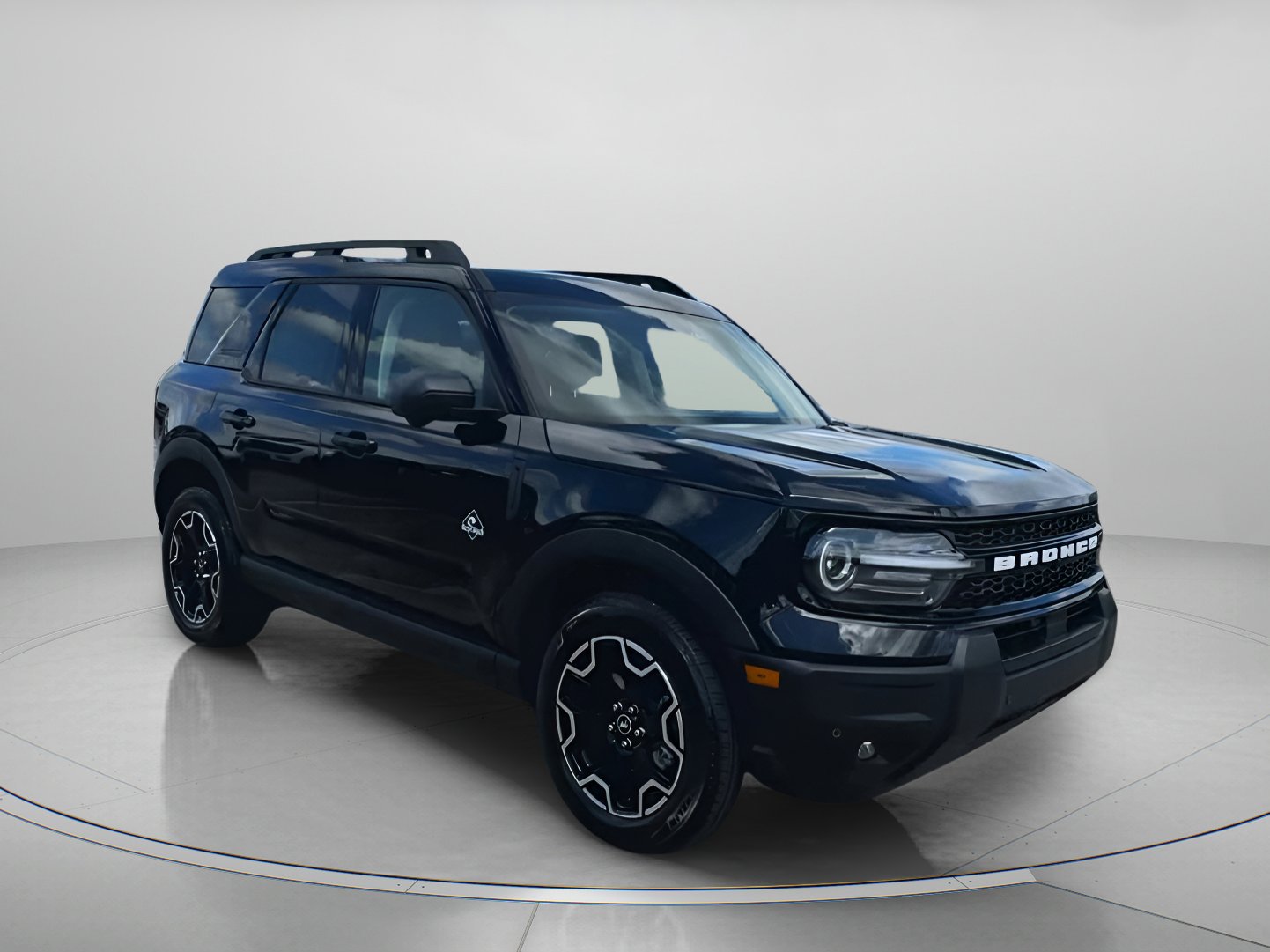 New 2025 Ford Bronco Sport Outer Banks w/ Outer Banks Tech Package+ AWD/4WD image 4
