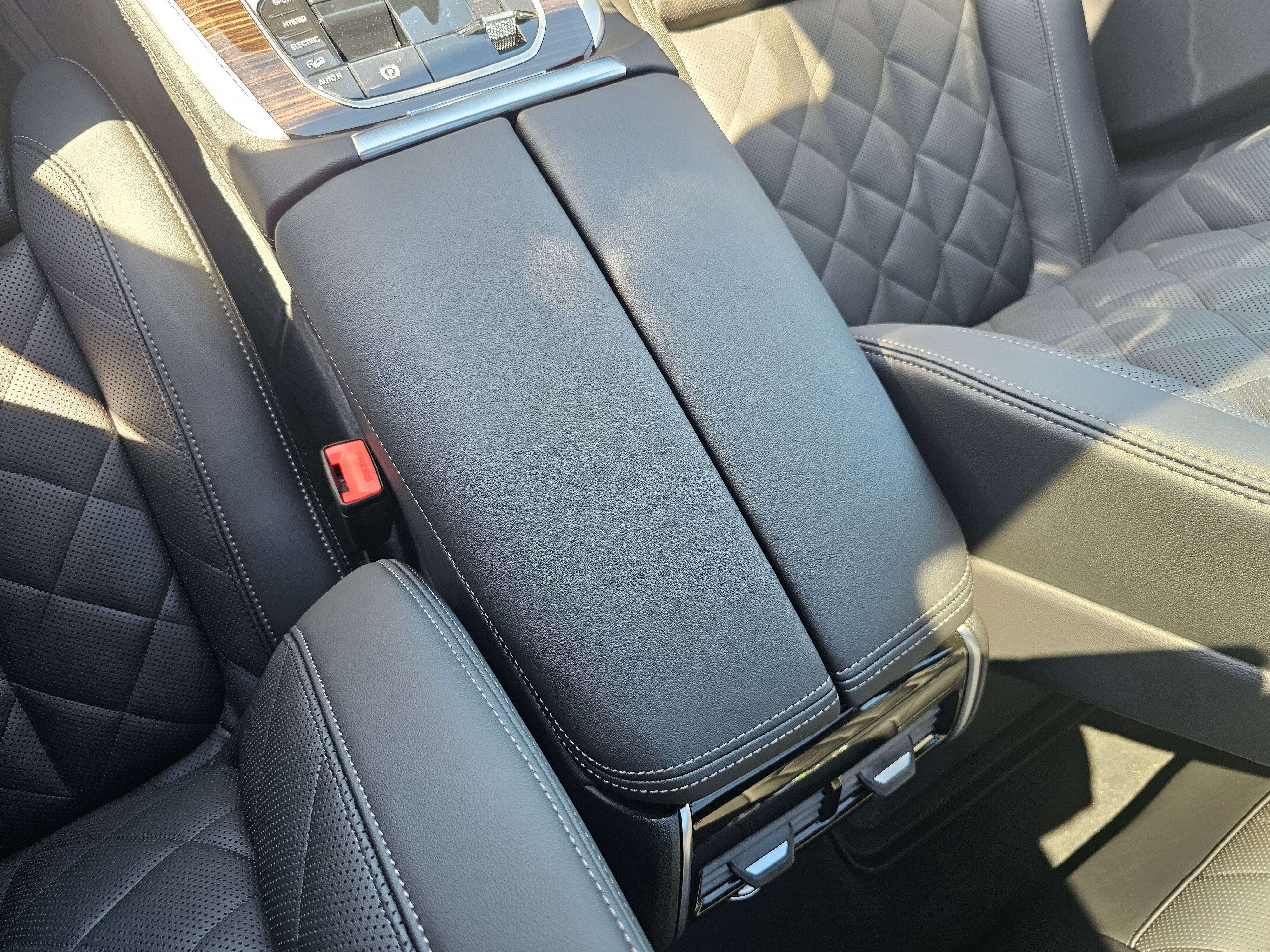 New 2026 BMW X5 xDrive50e image 23