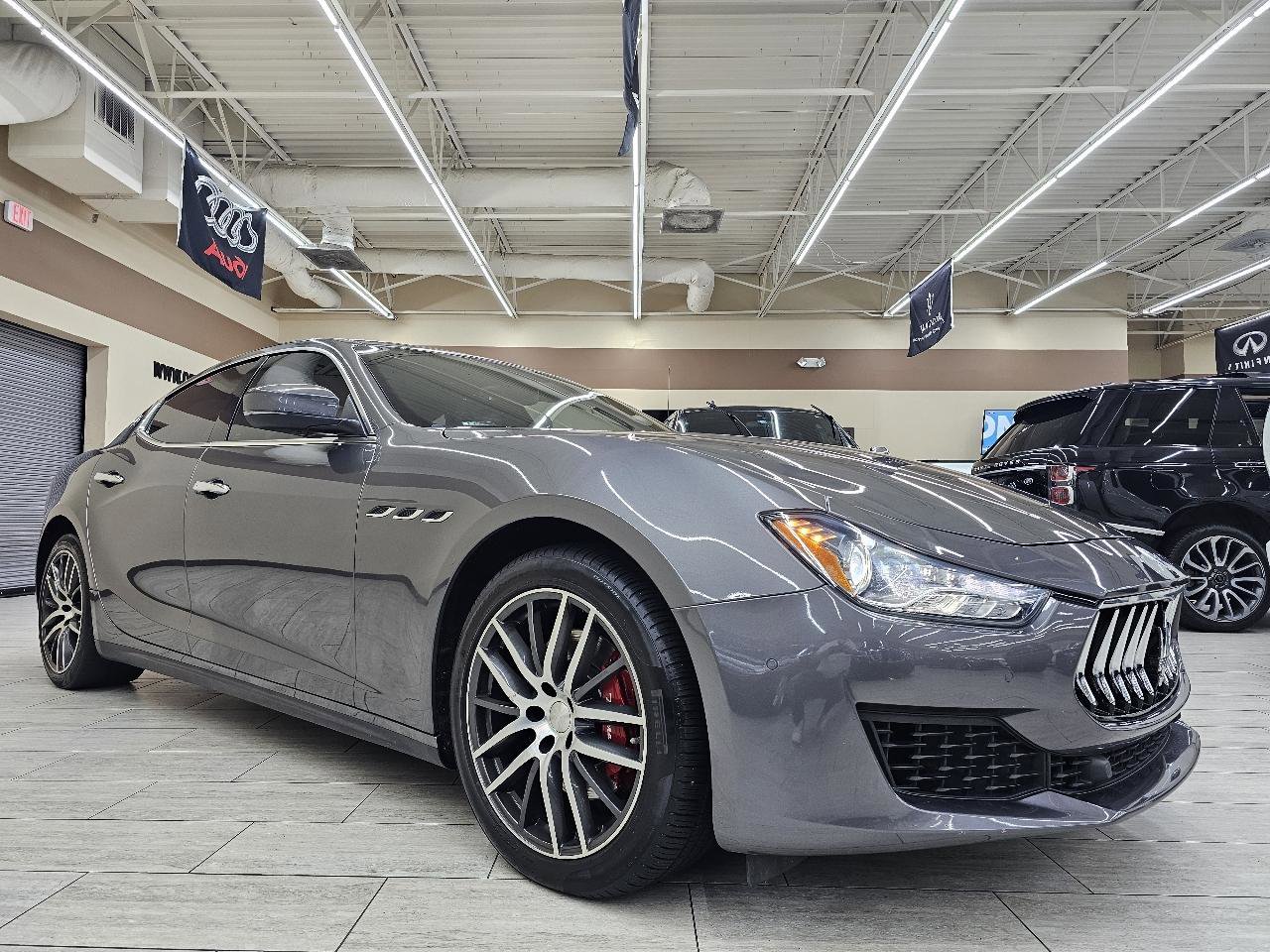 Used 2018 Maserati Ghibli RWD image 4