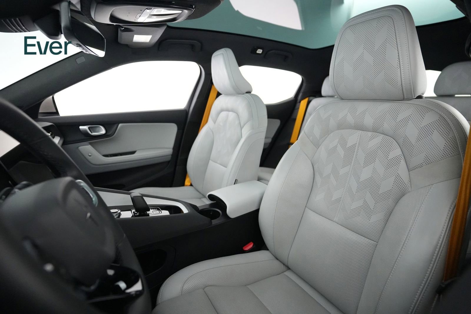 Used 2024 Polestar Polestar 2 Long Range Dual Motor Performa image 4