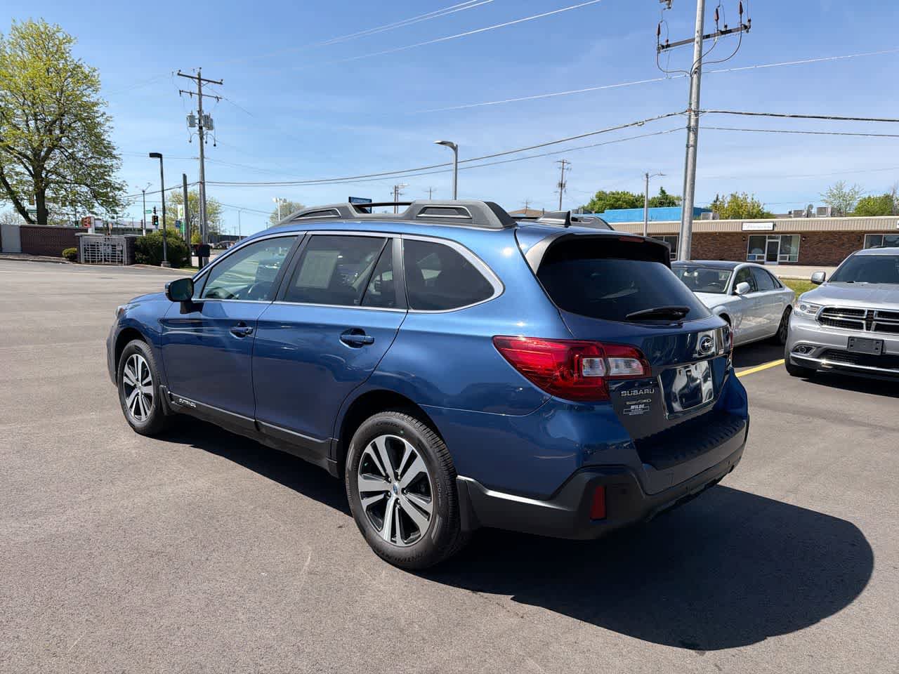 Used 2019 Subaru Outback 2.5i Limited w/ Popular Package #2 AWD/4WD image 11
