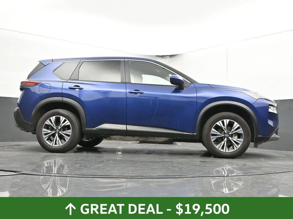 Used 2023 Nissan Rogue SV image 53