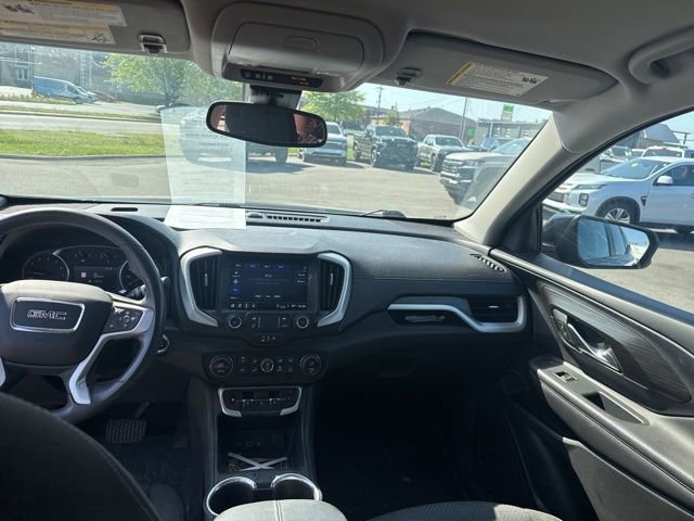 Used 2022 GMC Terrain SLE w/ Driver Convenience Package FWD image 24