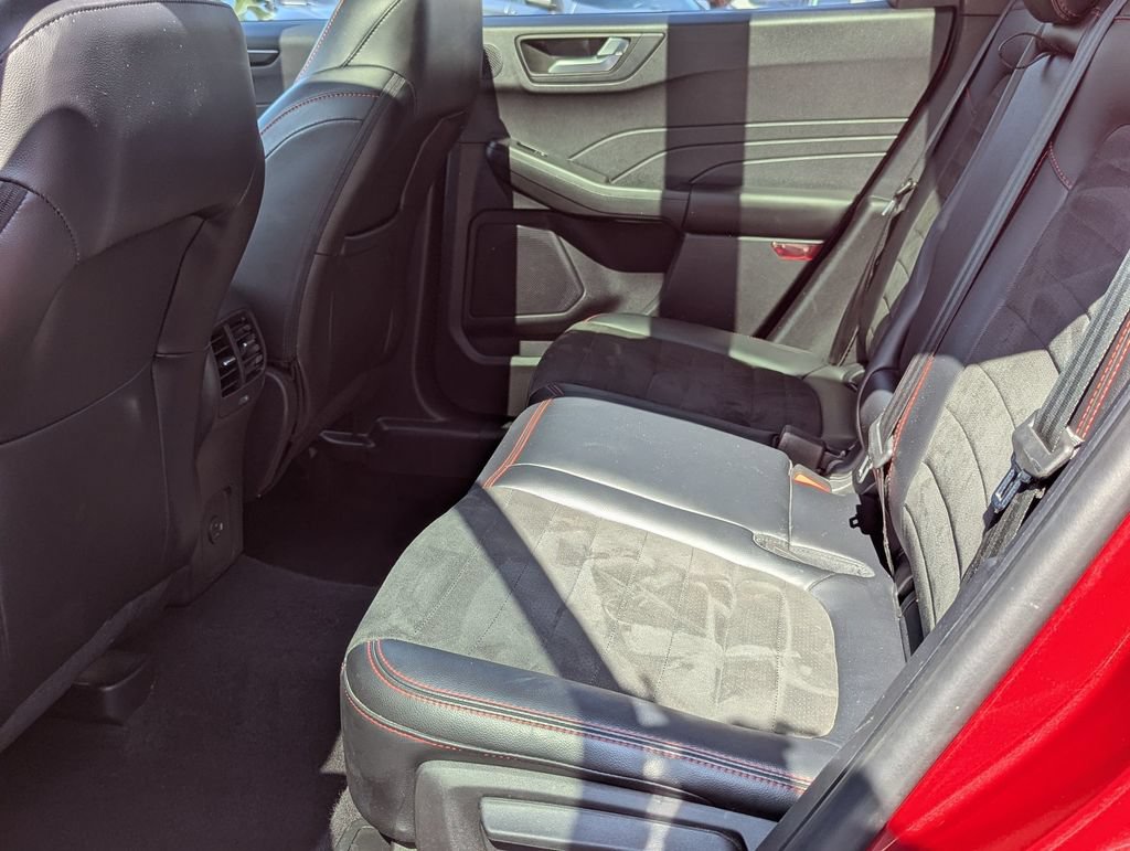 Used 2022 Ford Escape SEL w/ SEL Stealth AWD Package image 23