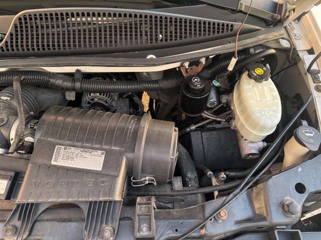 Used 2013 Chevrolet Express 2500 RWD image 11