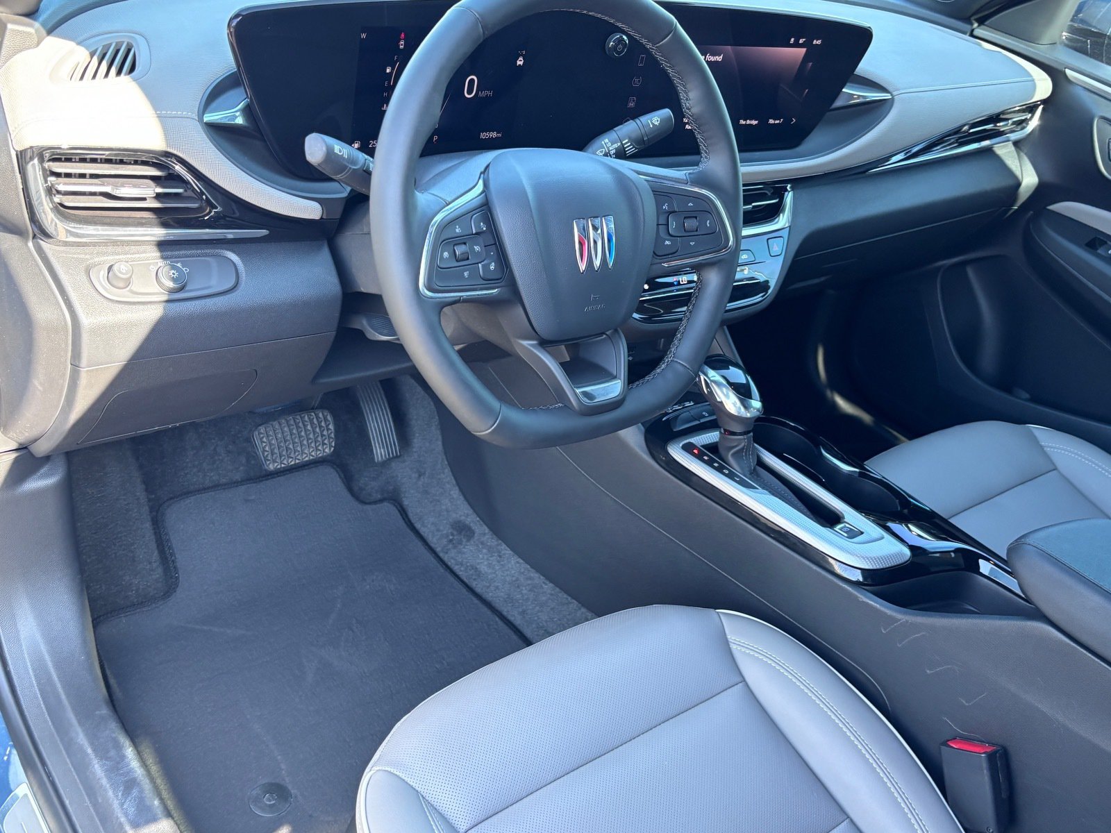 Certified 2026 Buick Envista Avenir FWD image 14