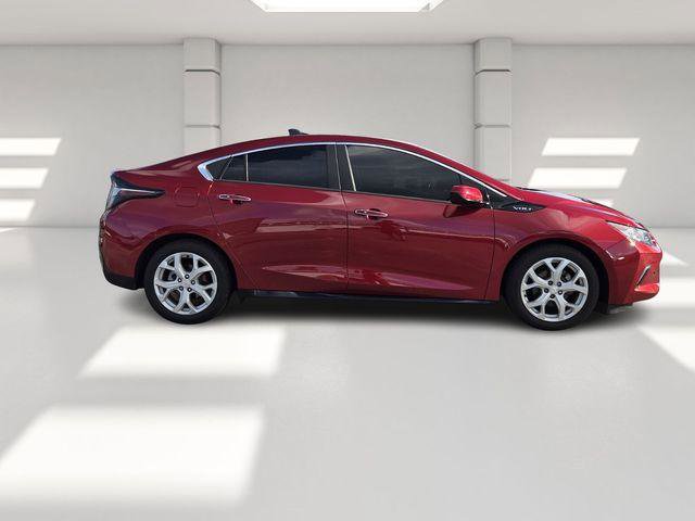 Used 2018 Chevrolet Volt Premier w/ Driver Confidence Package image 29