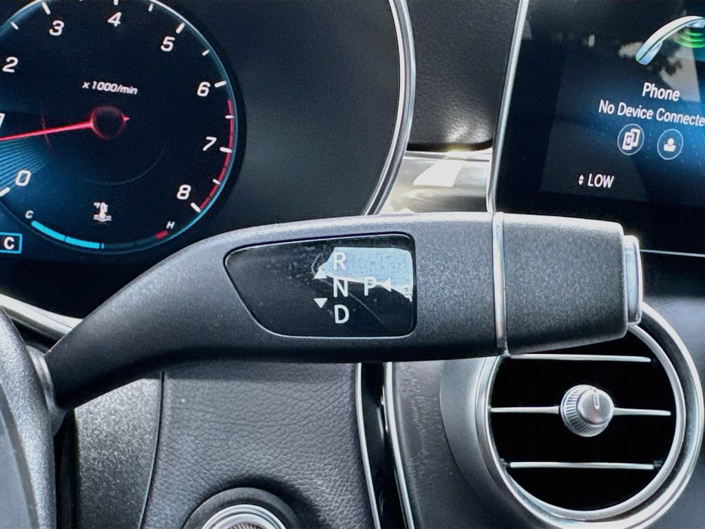 Used 2022 Mercedes-Benz GLC 300 image 18