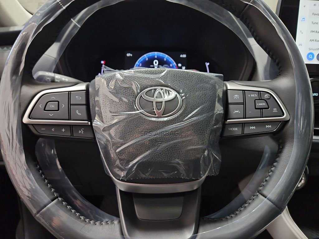 New 2026 Toyota Grand Highlander XLE image 15