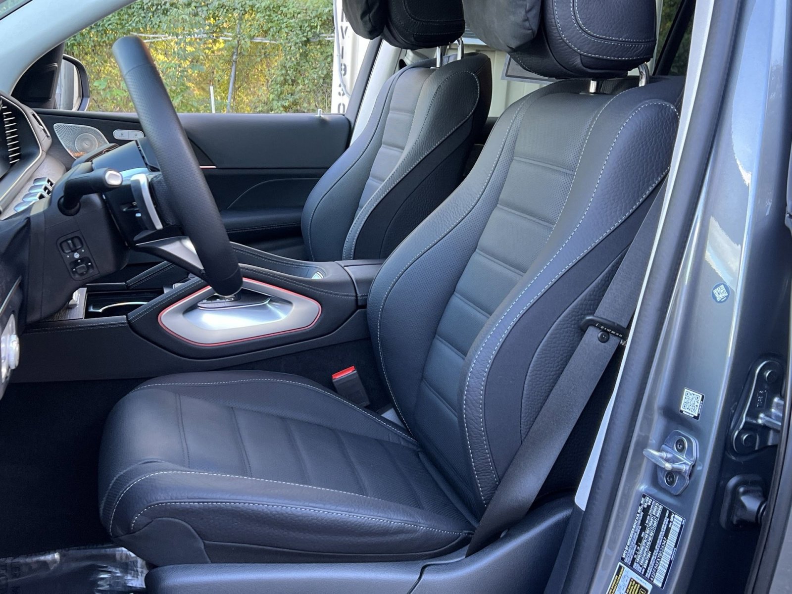 Certified 2026 Mercedes-Benz GLS 450 4MATIC image 11