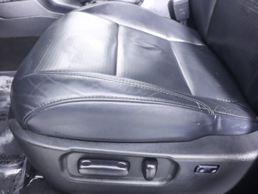 Used 2020 Toyota Tacoma TRD Off-Road w/ TRD Premium Off Road Package image 33