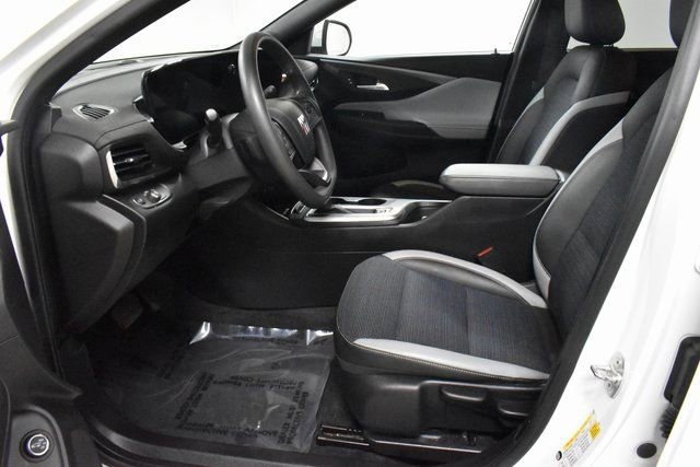 Used 2024 Buick Envista Preferred w/ Convenience II Package image 12