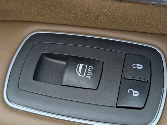 Certified 2024 RAM 1500 Limited image 35