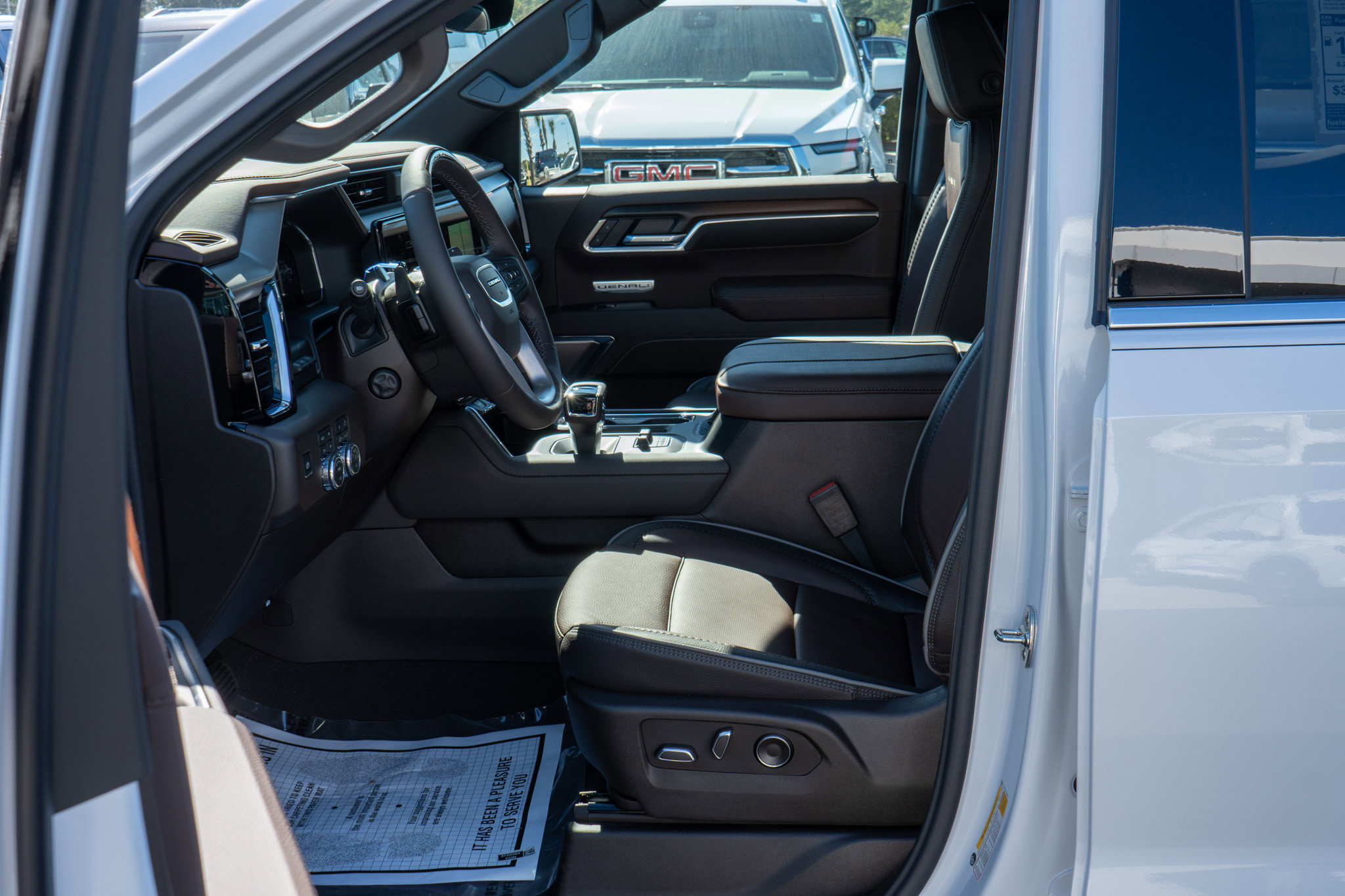 New 2026 GMC Sierra 1500 Denali w/ Technology Package image 18
