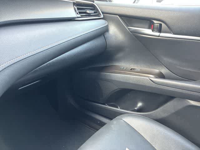 Used 2024 Toyota Camry SE FWD image 31