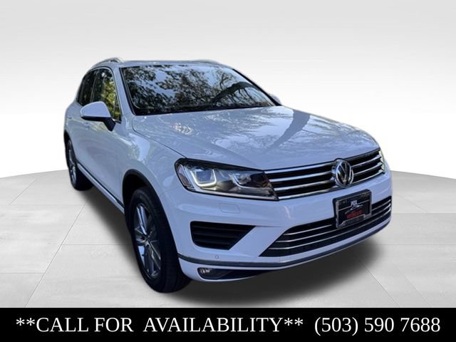 Used 2015 Volkswagen Touareg Sport AWD/4WD image 3