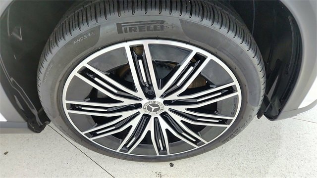 Used 2023 Mercedes-Benz EQE 500 4MATIC SUV w/ Exclusive Trim Package image 56