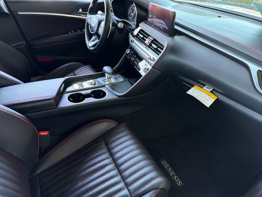 Used 2025 Genesis G70 2.5T w/ Sport Prestige Package RWD image 16