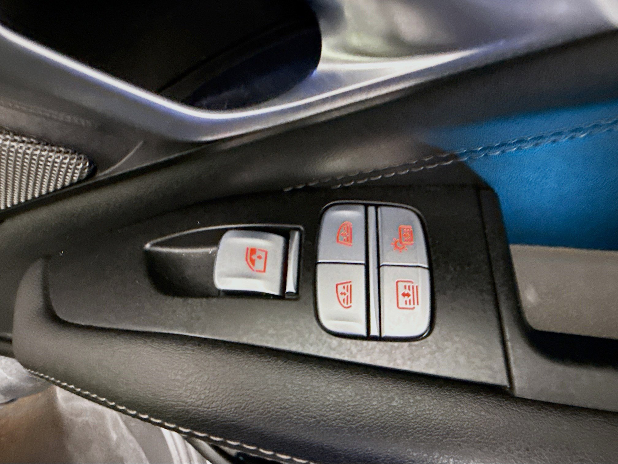 Used 2023 BMW X7 xDrive40i w/ Premium Package image 31