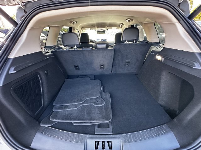 Certified 2023 Lincoln Corsair AWD image 42