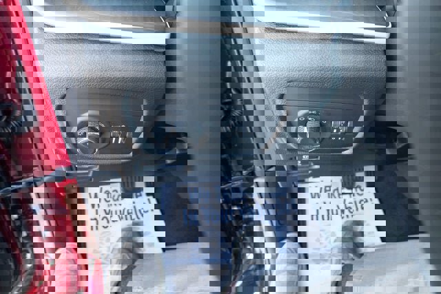 New 2025 Jeep Grand Cherokee L Laredo image 23