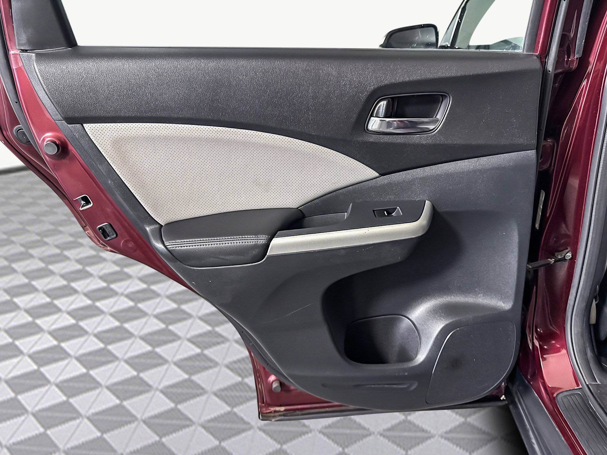 Used 2016 Honda CR-V Touring image 26