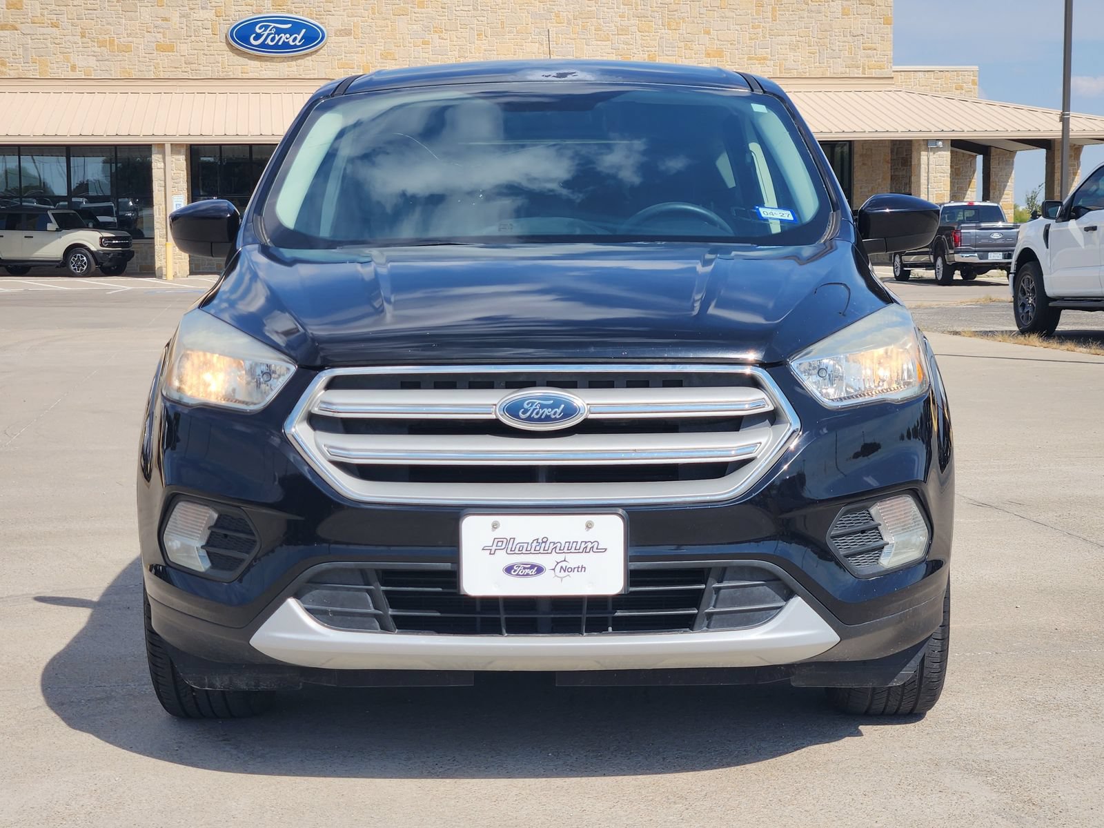 Used 2019 Ford Escape SE FWD image 6