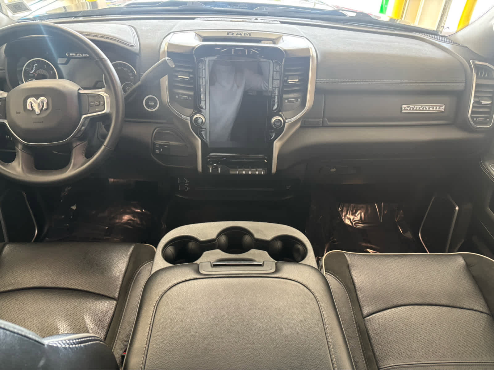 Used 2024 RAM 2500 Laramie AWD/4WD image 21