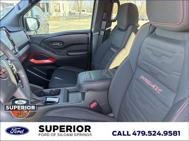 Used 2025 Nissan Frontier PRO-4X AWD/4WD image 6