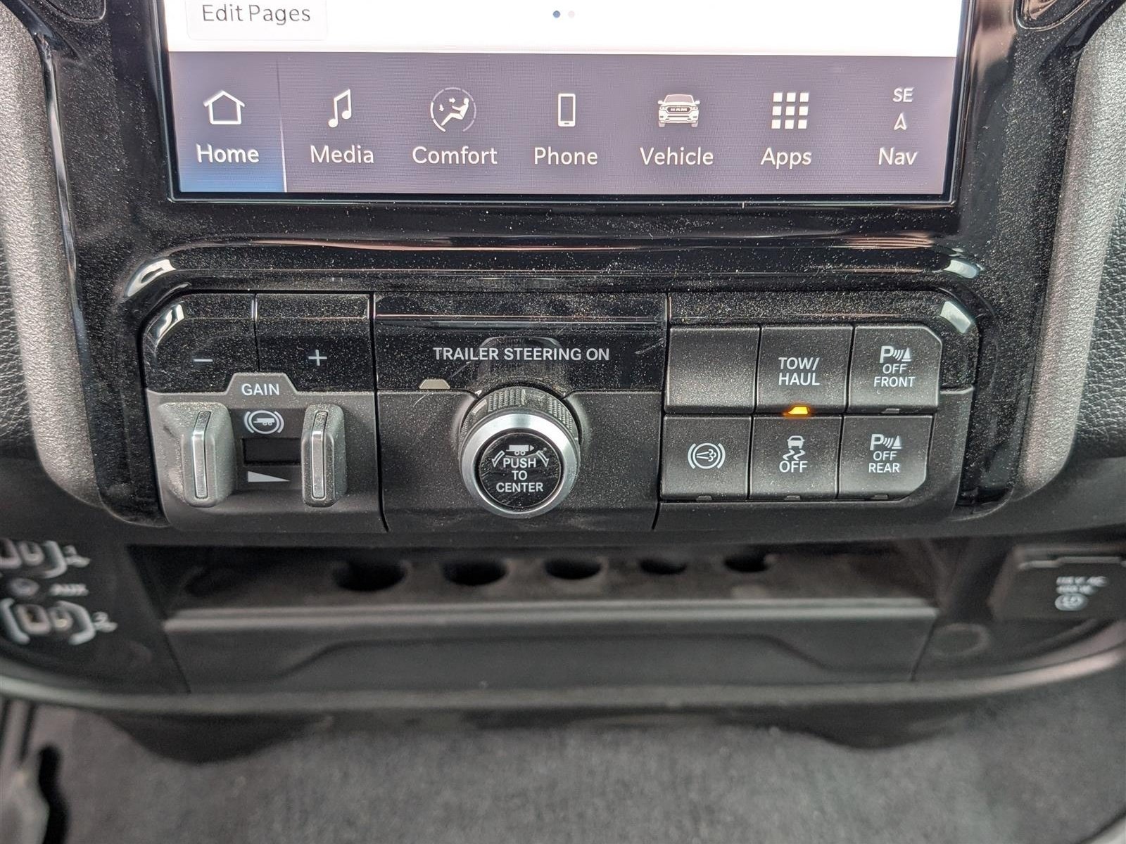 New 2025 RAM 2500 Tradesman AWD/4WD image 22