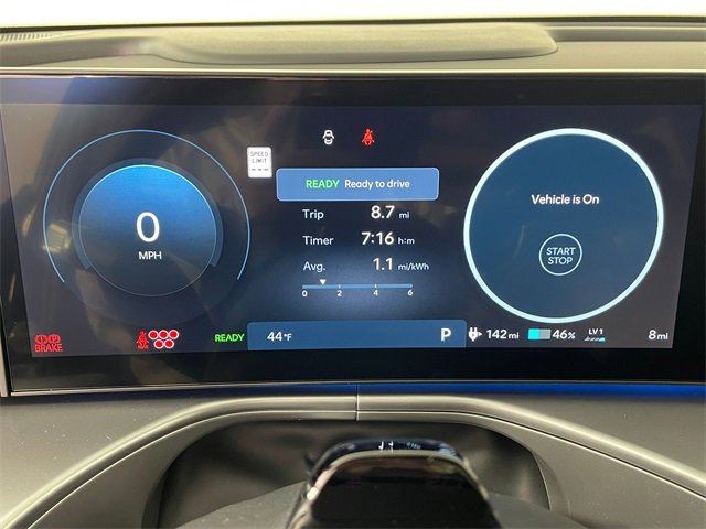 New 2026 Hyundai Ioniq 9 SEL image 3