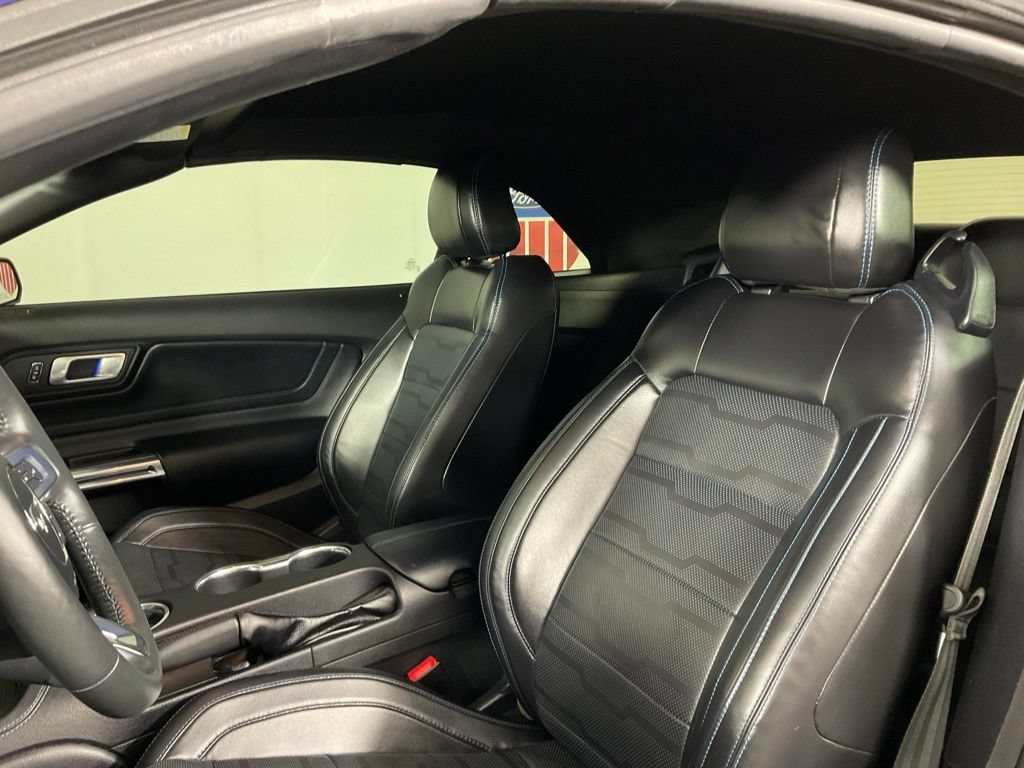 Used 2020 Ford Mustang GT Premium w/ GT Performance Package RWD image 16