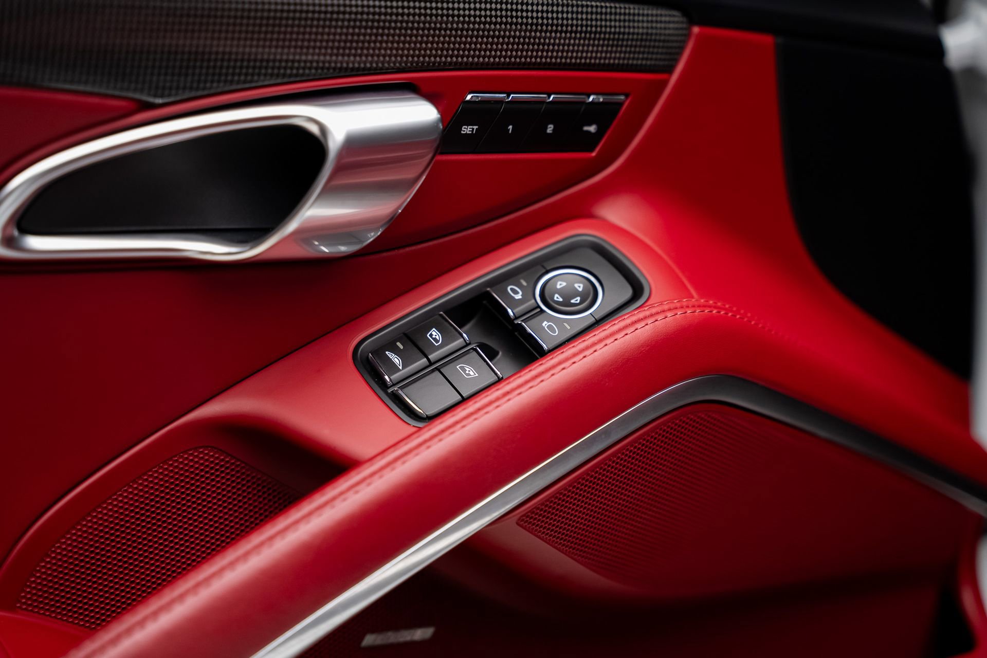 Used 2019 Porsche 911 Turbo image 61